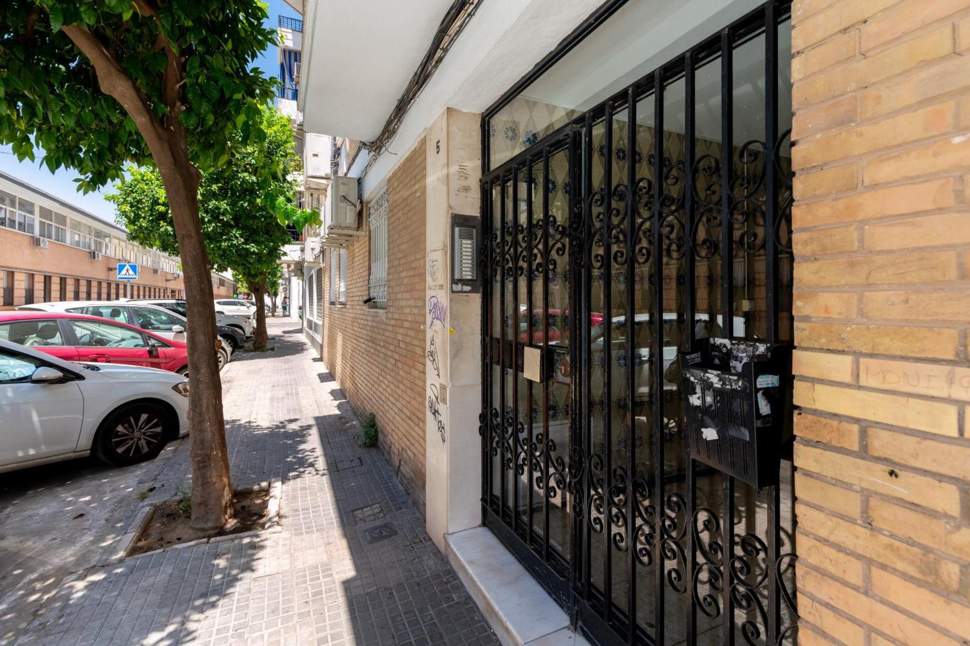 Las Golondrinas 3 Dormitorios Y 2 Banos En Triana Σεβίλλη Εξωτερικό φωτογραφία